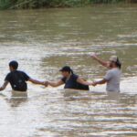 Salvan a cuatro venezolanos de morir ahogados en el río Bravo cuando intentaban cruzar a EEUU