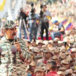 Maduro propone incluir la cadena perpetua y la inhabilitación de por vida para crímenes de "corrupción y traición a la patria"