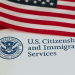 Los migrantes que solicitan la ciudadanía estadounidense tendrán, a partir de este lunes 1 de abril, una tercera opción en el formulario donde
