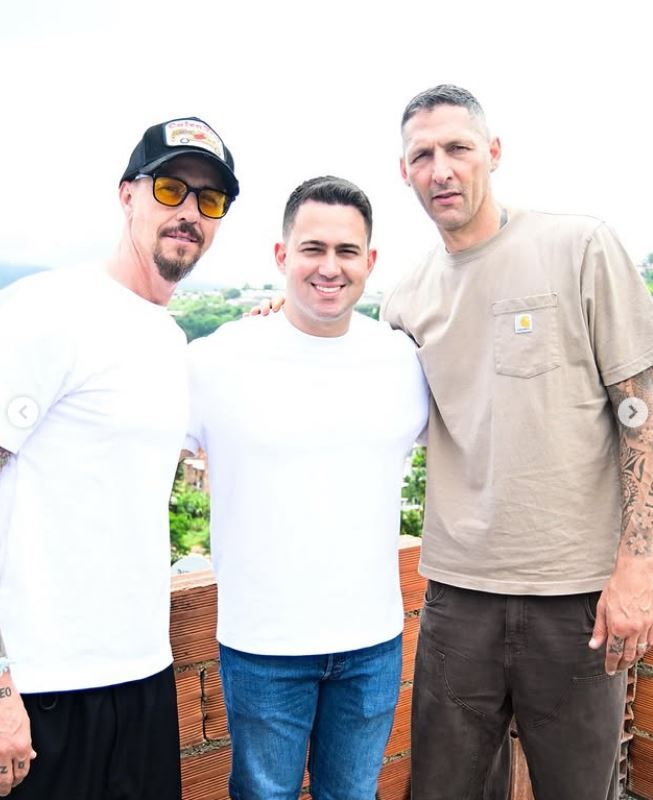 EN FOTOS: Dos exganadores de la Uefa Champions League se pasearon por las calles de Petare