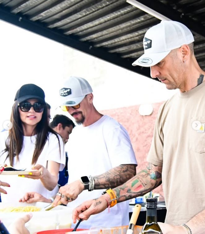 EN FOTOS: Dos exganadores de la Uefa Champions League se pasearon por las calles de Petare