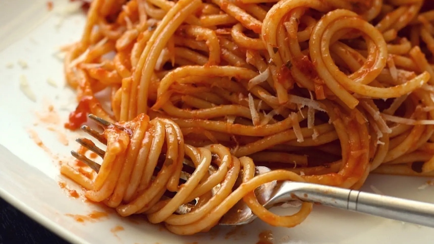 Una tragedia sanitaria sacude a EEUU, tras confirmarse que tres personas han muerto y una mujer tuvo un aborto luego de consumir pastas listas para comer contaminadas con Listeria monocytogenes.  