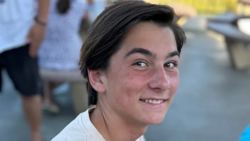 Un paseo por Palmer Park, en Colorado Springs (EEUU), se convirtió en una tragedia que cambió la vida de momento para Joshua “Josh” Wray, un adolescente de 14 años, quien cayó desde un acantilado de 36 metros mientras, según su padre, sufría alucinaciones provocadas por una sustancia desconocida.  