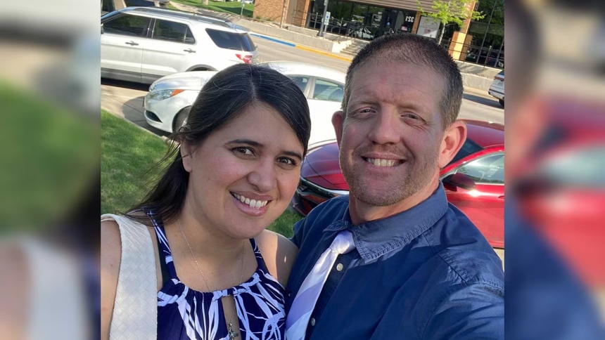 Una tarde de senderismo en el Parque Estatal Devil’s Den, Arkansas (EEUU), se convirtió en una pesadilla inimaginable cuando Clinton David Brink, de 43 años, y Cristen Amanda Brink (41) fueron brutalmente asesinados frente a sus dos hijas pequeñas, de siete y nueve años.  