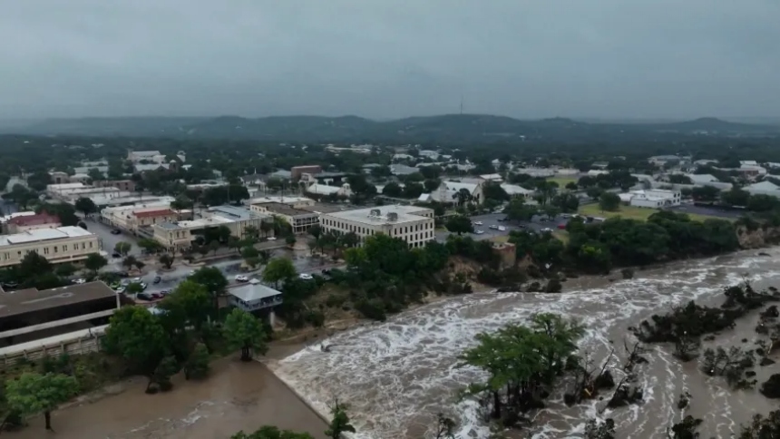 Las devastadoras inundaciones que azotaron el centro de Texas (EEUU) durante el fin de semana del Día de la Independencia han dejado al menos 120 personas muertas, según última actualización. 