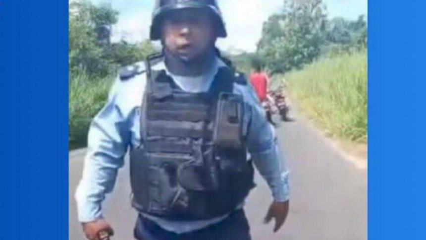 Abren investigación contra policías que quisieron robar a unos mineros en Bolívar y quedaron grabados en video