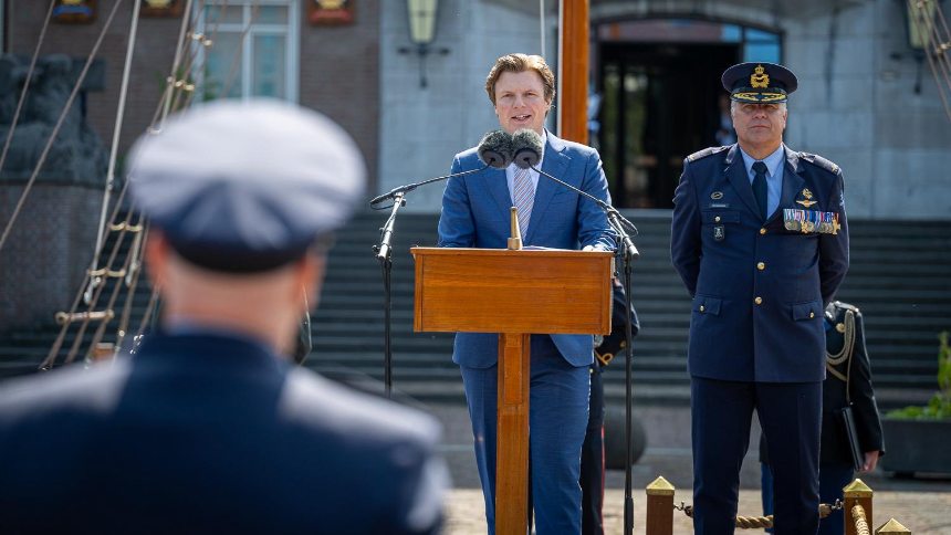 El Reino de Países Bajos fijó posición tras el despliegue militar de EEUU en el Caribe