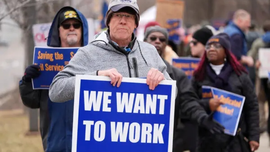 El gobierno de EEUU mantiene vigente una normativa esencial para quienes desean trabajar legalmente en el país: la obligatoriedad de completar el Formulario I-9.  