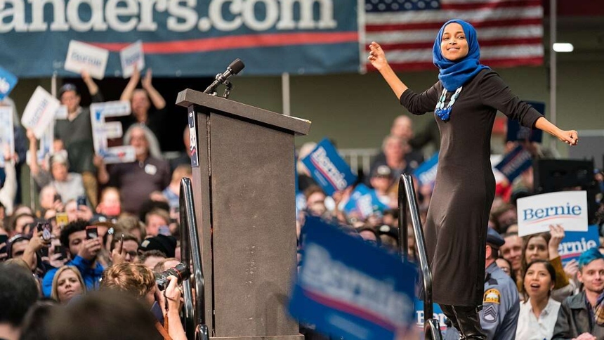El presidente de los Estados Unidos, Donald Trump, volvió a encender la controversia este jueves, 25 de septiembre, al lanzar duros comentarios contra dos congresistas demócratas: Jasmine Crockett, de Texas, e Ilhan Omar, de Minnesota.