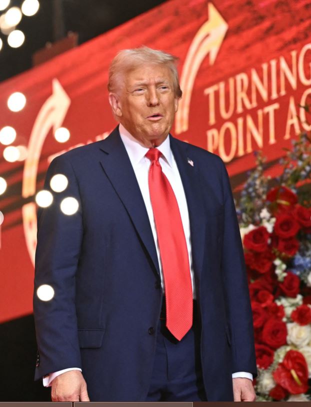 Trump asistió al funeral "con honores de Estado" realizado a Charlie Kirk