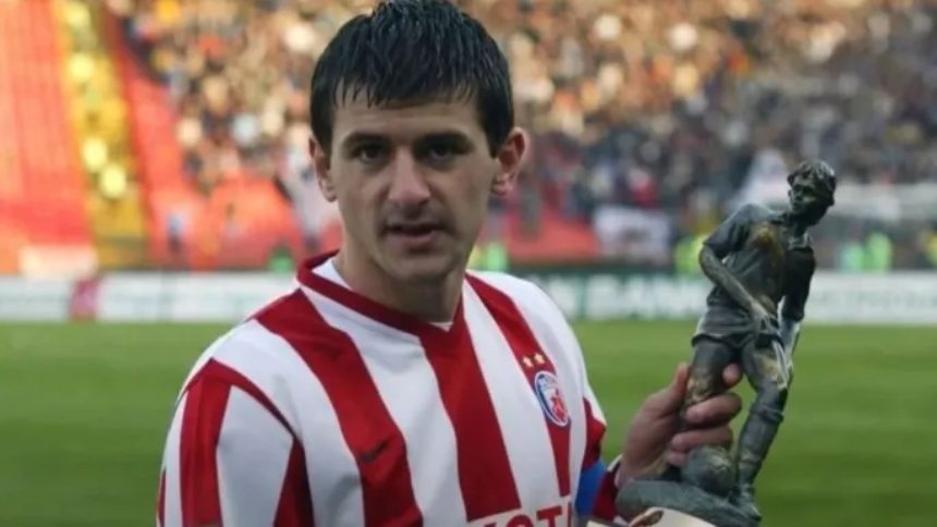 Conmoción en Serbia: Exfutbolista jugaba un partido de veteranos y se desplomó tras anotar un gol
