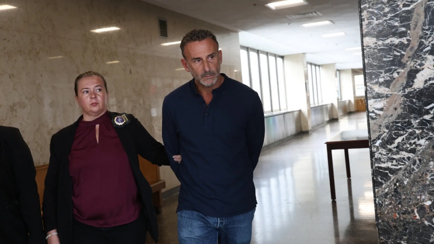 Un escándalo sacude al mundo médico en Nueva York (EEUU ) tras la acusación formal contra Maurizio Miglietta, un cirujano de 56 años con amplia trayectoria profesional, a quien se le procesa por violar a una mujer bajo amenazas con un arma.   