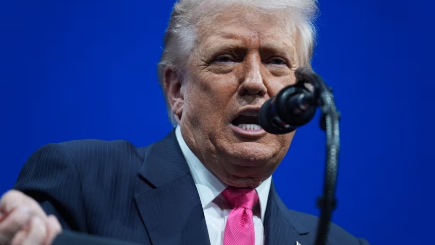 La Oficina Federal de Investigación o Buró Federal de Investigaciones, más conocido por sus siglas FBI, citó a entrevistas a seis legisladores demócratas después de que el presidente de los Estados Unidos, Donald Trump, sugiriera que deberían ser “castigados con la muerte” por un video en el que instaban a las Fuerzas Armadas a desobedecer "órdenes ilegales".  