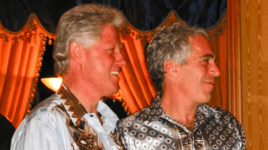 Equipo de Clinton se defiende tras publicación de imágenes suyas en los archivos Epstein