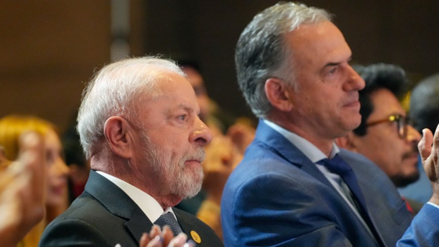 El presidente de Brasil, Luiz Inácio Lula da Silva, afirmó este sábado en el Foro de Alto Nivel de la Celac y África que se celebra en Bogotá, que lo hecho por Estados Unidos en Venezuela y con Cuba, "no es democrático".