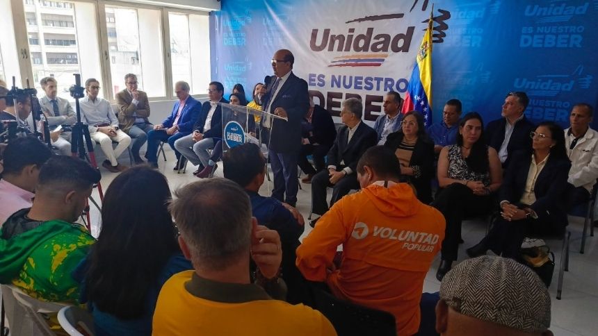 Las claves de la hoja de ruta planteadas por la oposición para una transición democrática en el país